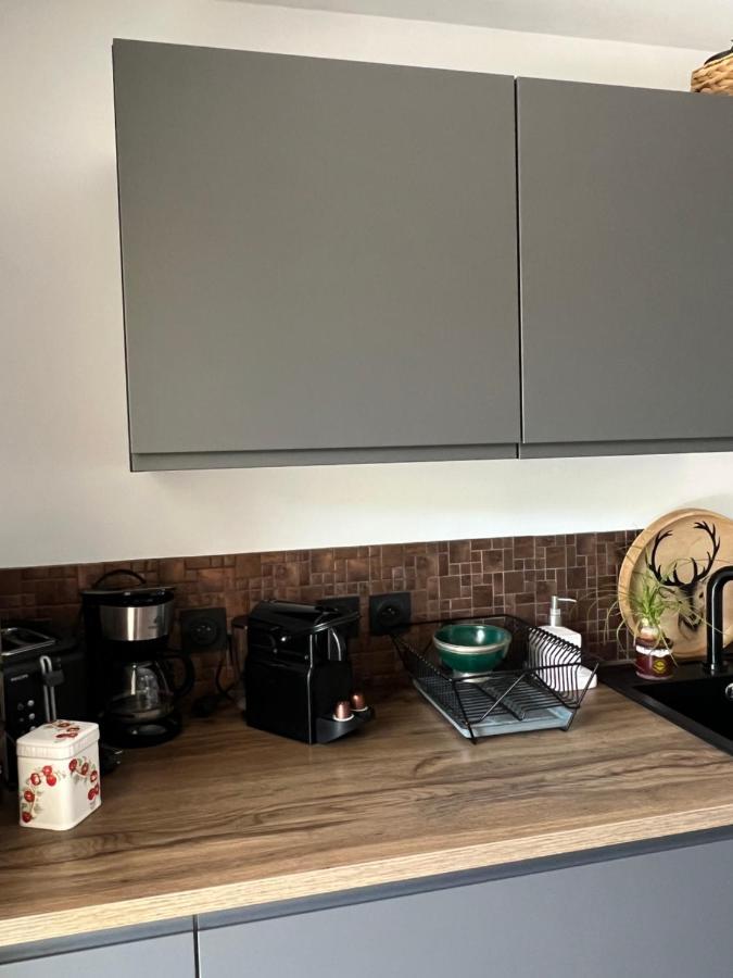 Appartement Entre Village Et Plages. Сен Сир сюр Мер Екстериор снимка